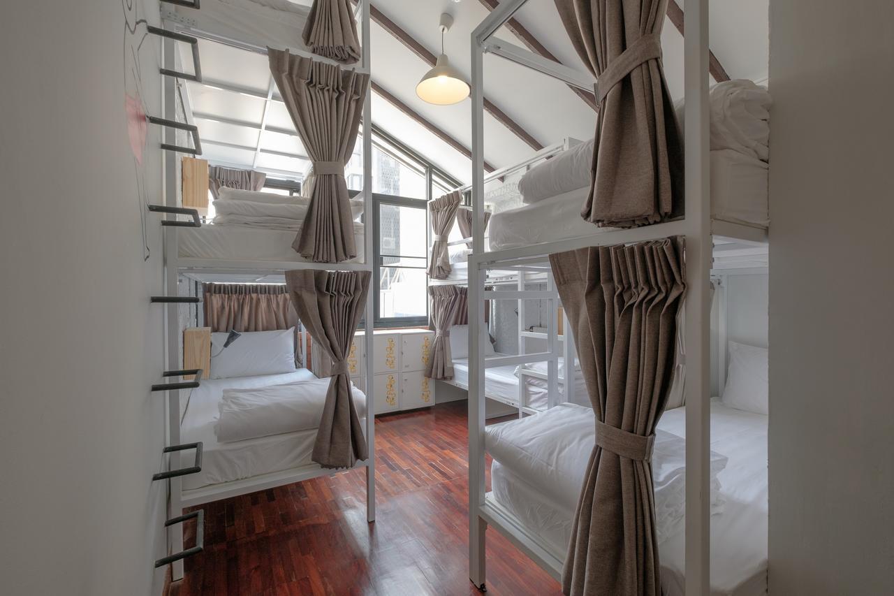 Liveitup Central By D Varee Bangkok Bagian luar foto